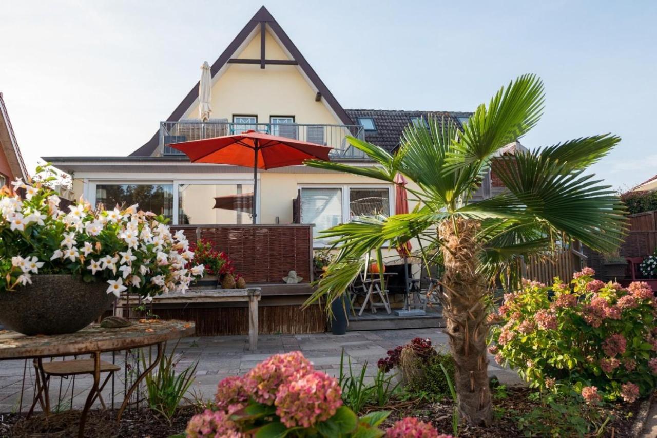 Altes Strandhus Casa Stranddune シャルボイツ エクステリア 写真